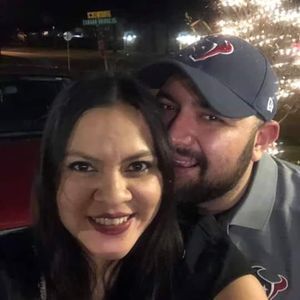 Meet your Posher, Iliana